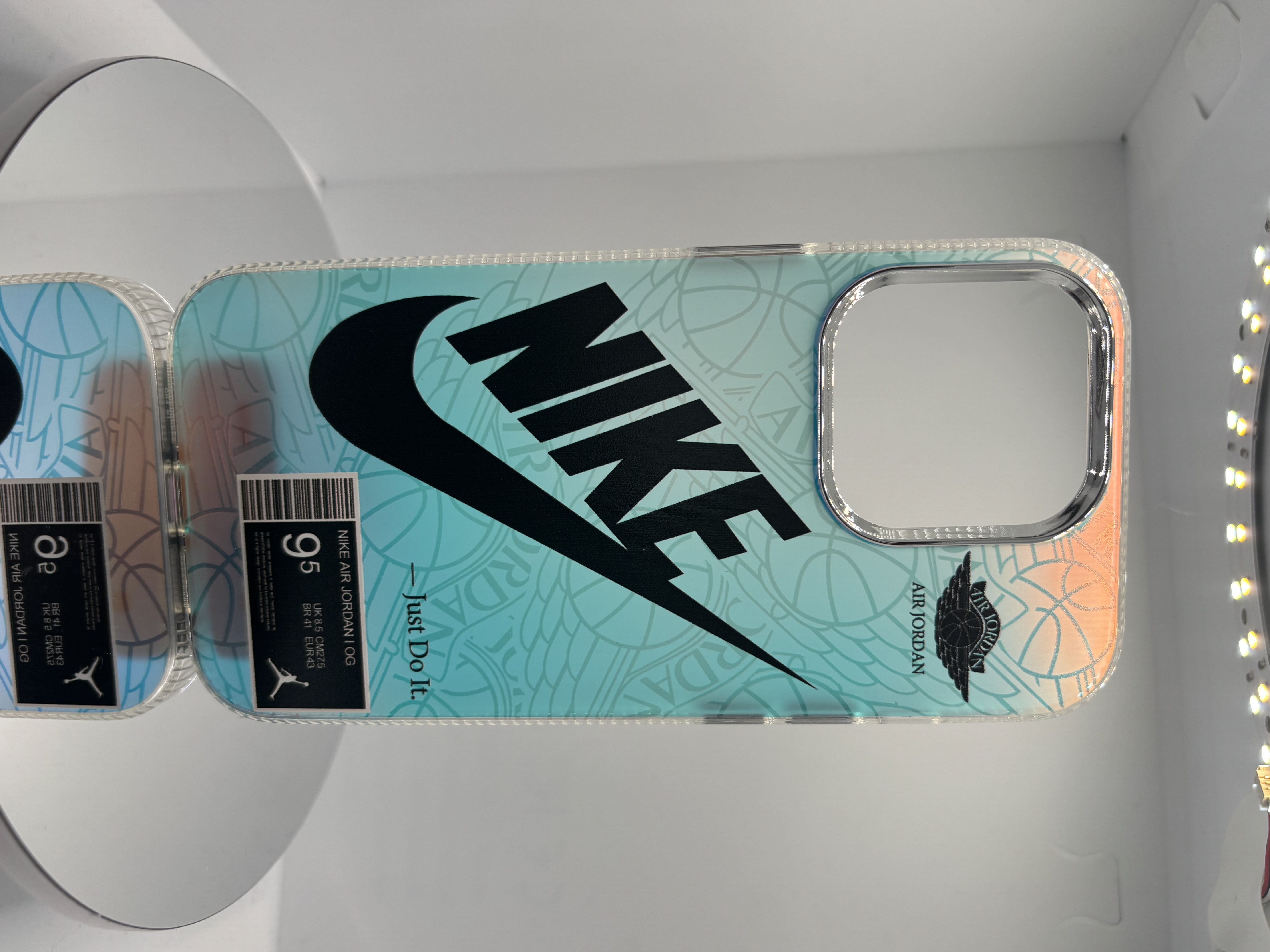 Kobura Iphone 14 Pro  Nike